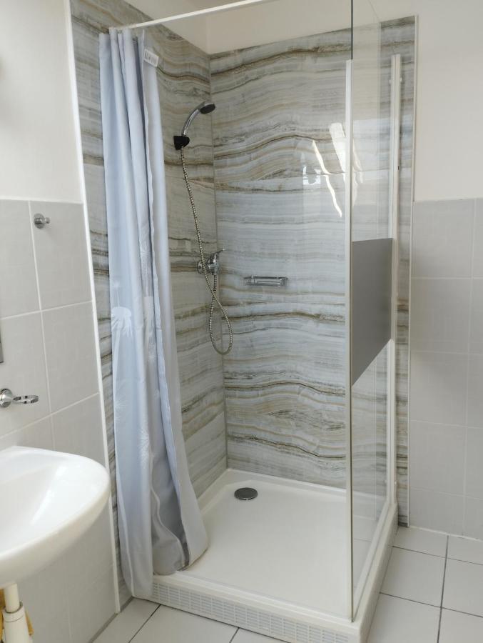 Apartmany Audy Mníšek pod Brdy Buitenkant foto